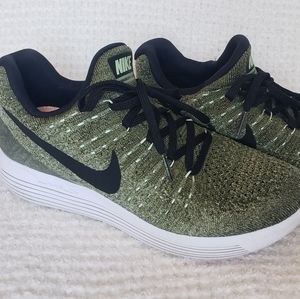 Nike Lunarepic Flyknit 2 sz8